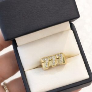 Anillo 777 18K